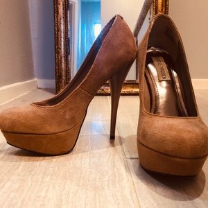 Tan Suade heels